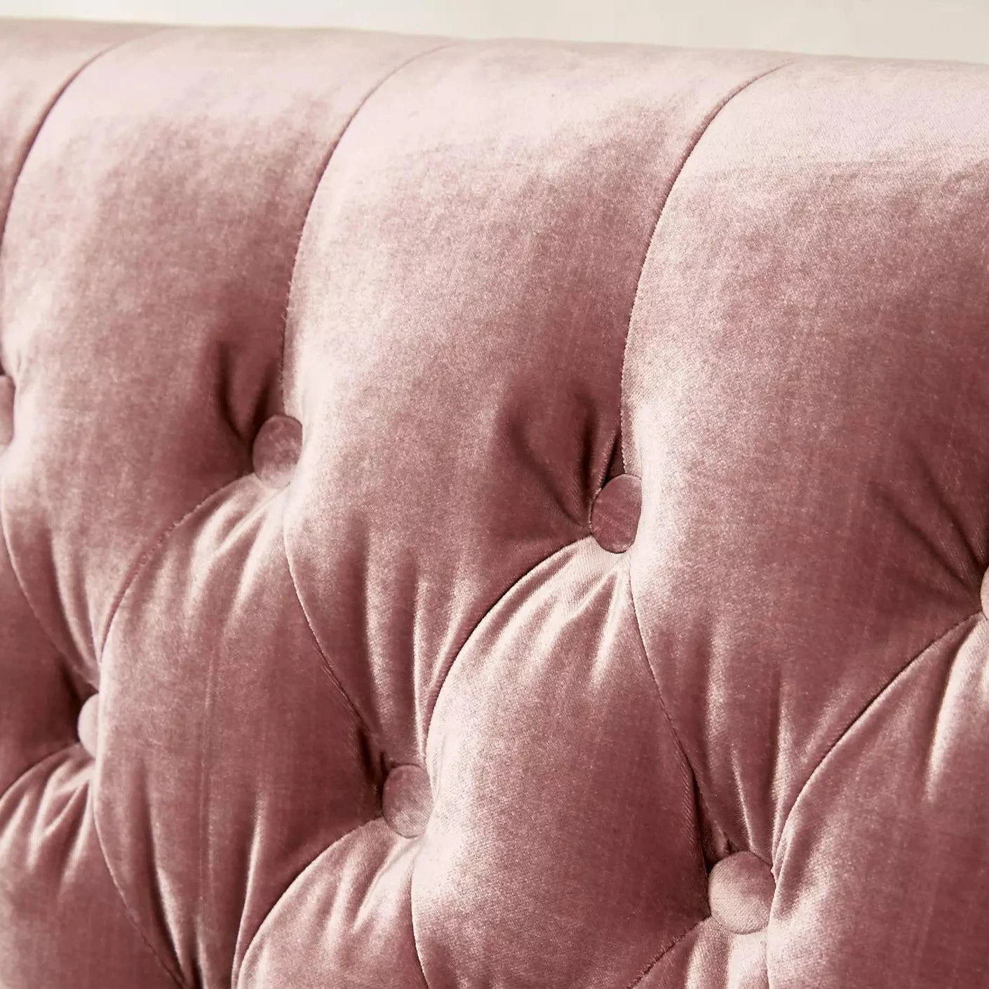 Chester Delight Sofa