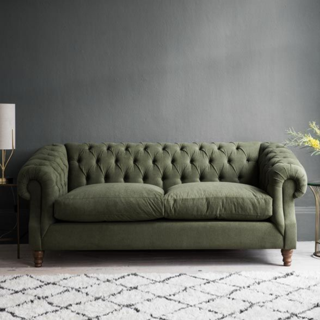 Leon Chesterfield Sofa