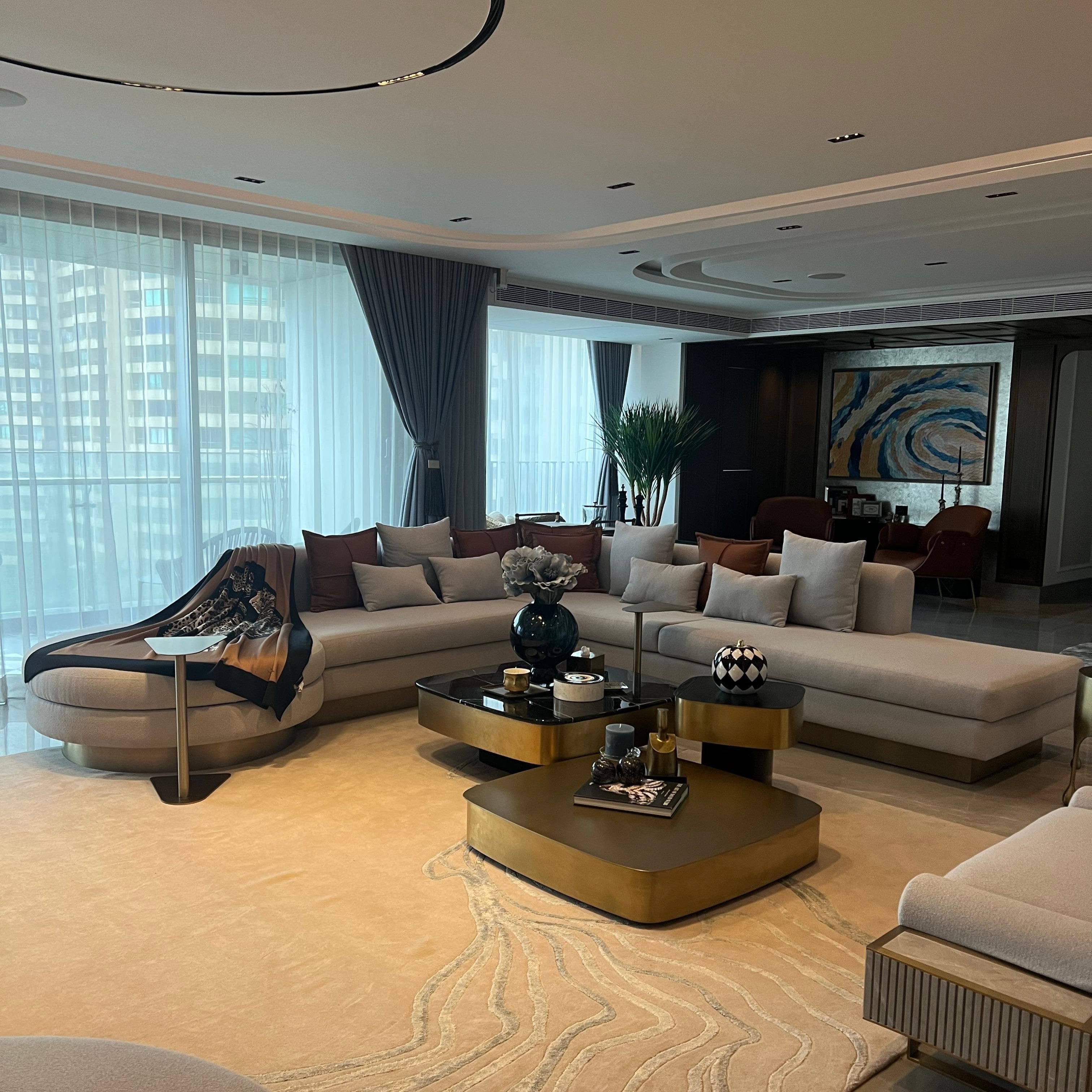 Chris Sectional Sofa